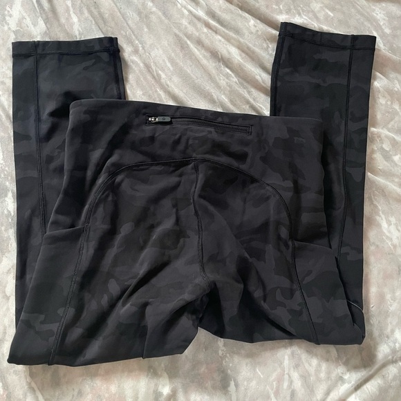 Lululemon Speed Up Crop *21" - Picture 5 of 6